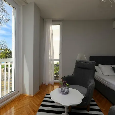 Victoria Guest house